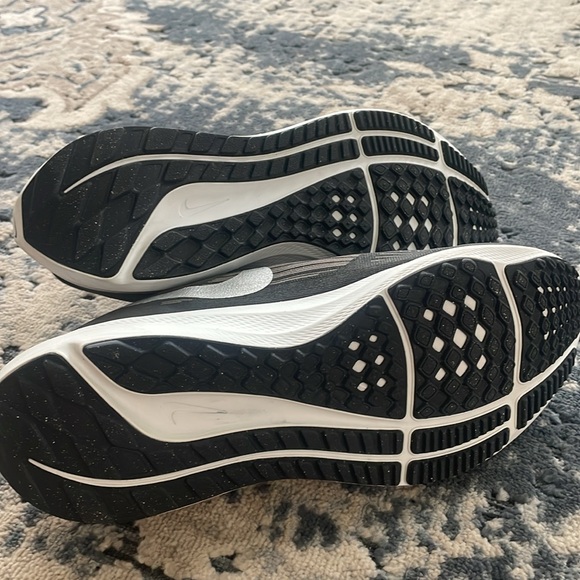 Nike zoom steel and copper size 10 - Picture 4 of 6